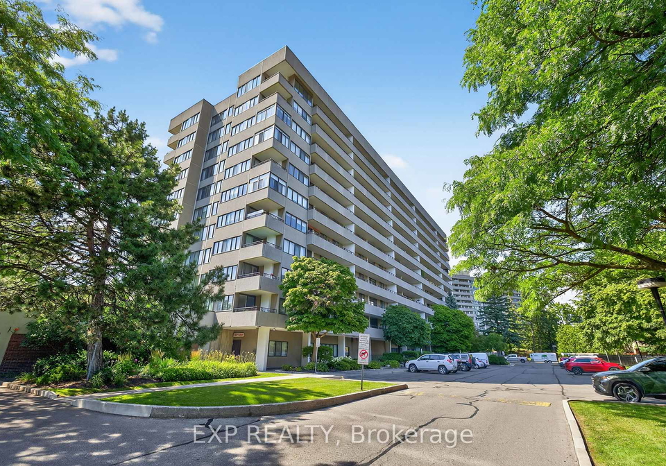 1320-valley-boulevard-mississauga-ontario-w12306293