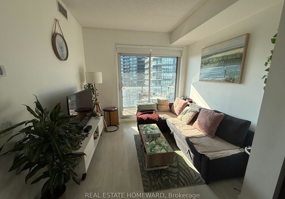 2220-lake-shore-boulevard-west-w-w-etobicoke-ontario-w12306388