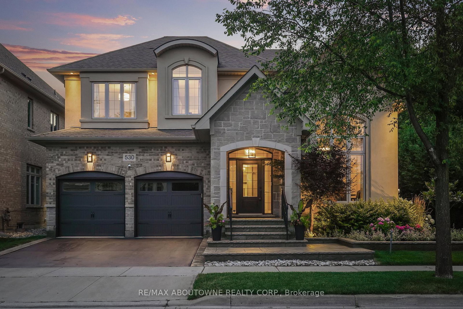 530-hidden-trail-oakville-ontario-w12306746
