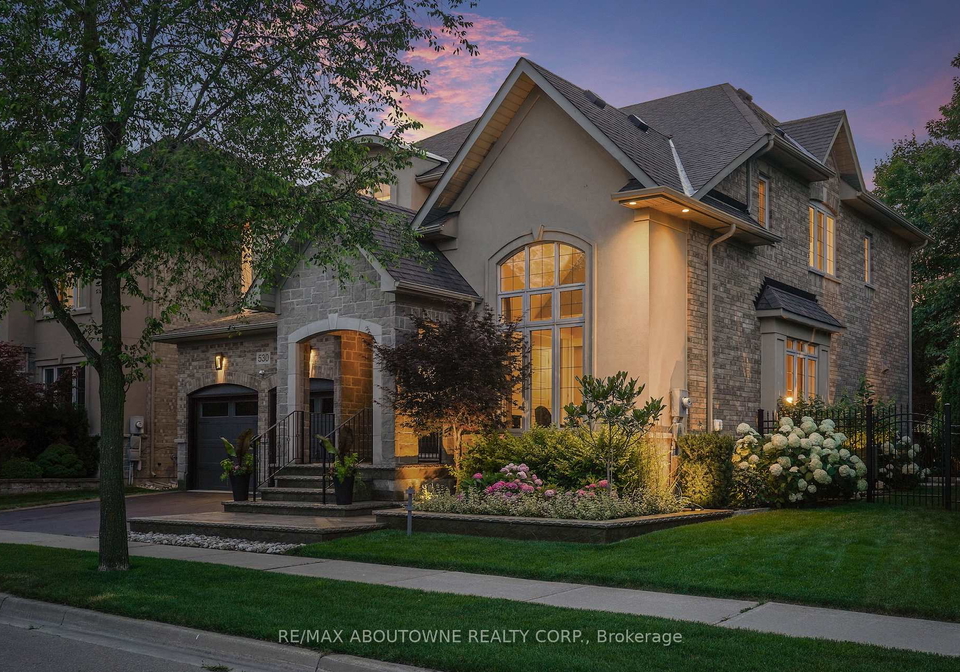 530-hidden-trail-oakville-ontario-w12306746