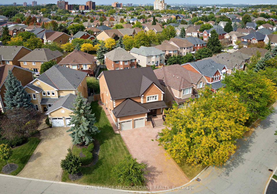 2857-termini-terrace-mississauga-ontario-w12306782
