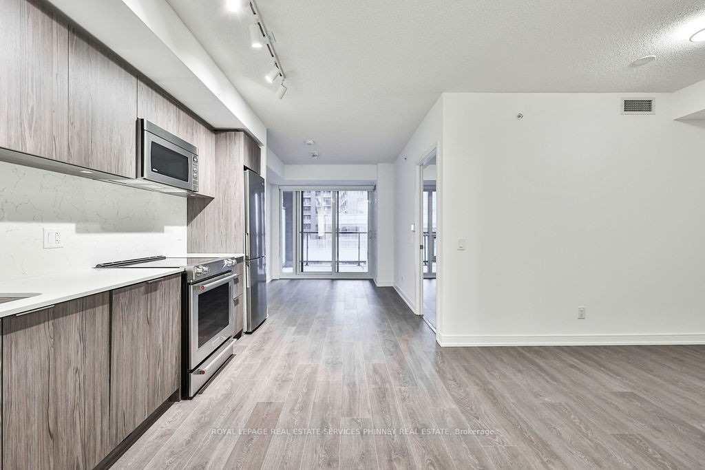 30-samuel-wood-way-etobicoke-ontario-w12307105