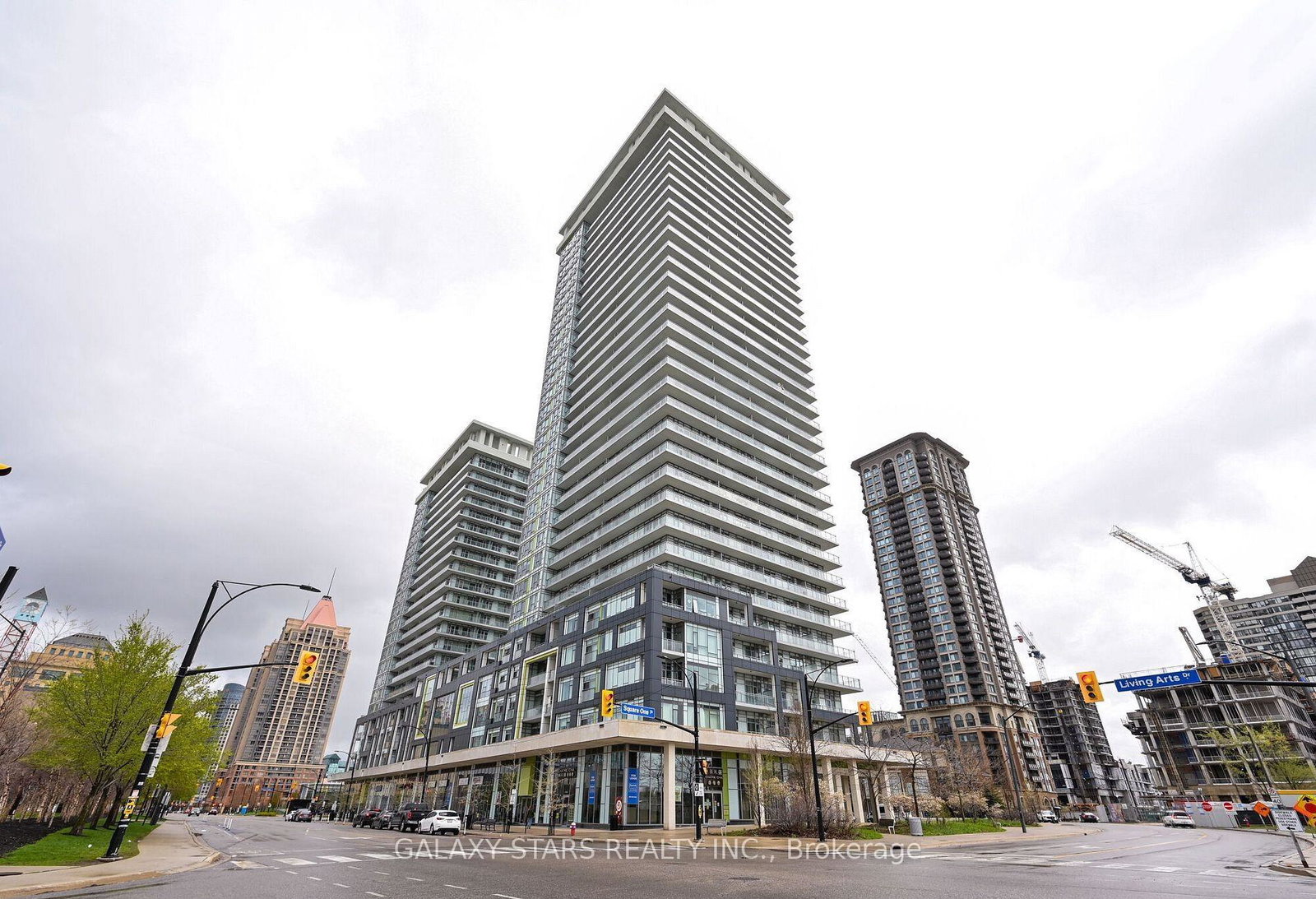 360-square-one-drive-s-s-mississauga-ontario-w12307286