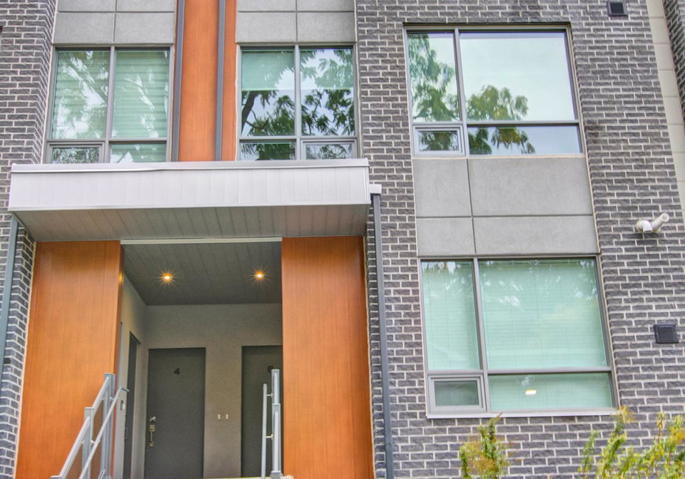 670-atwater-avenue-mississauga-ontario-w12307302