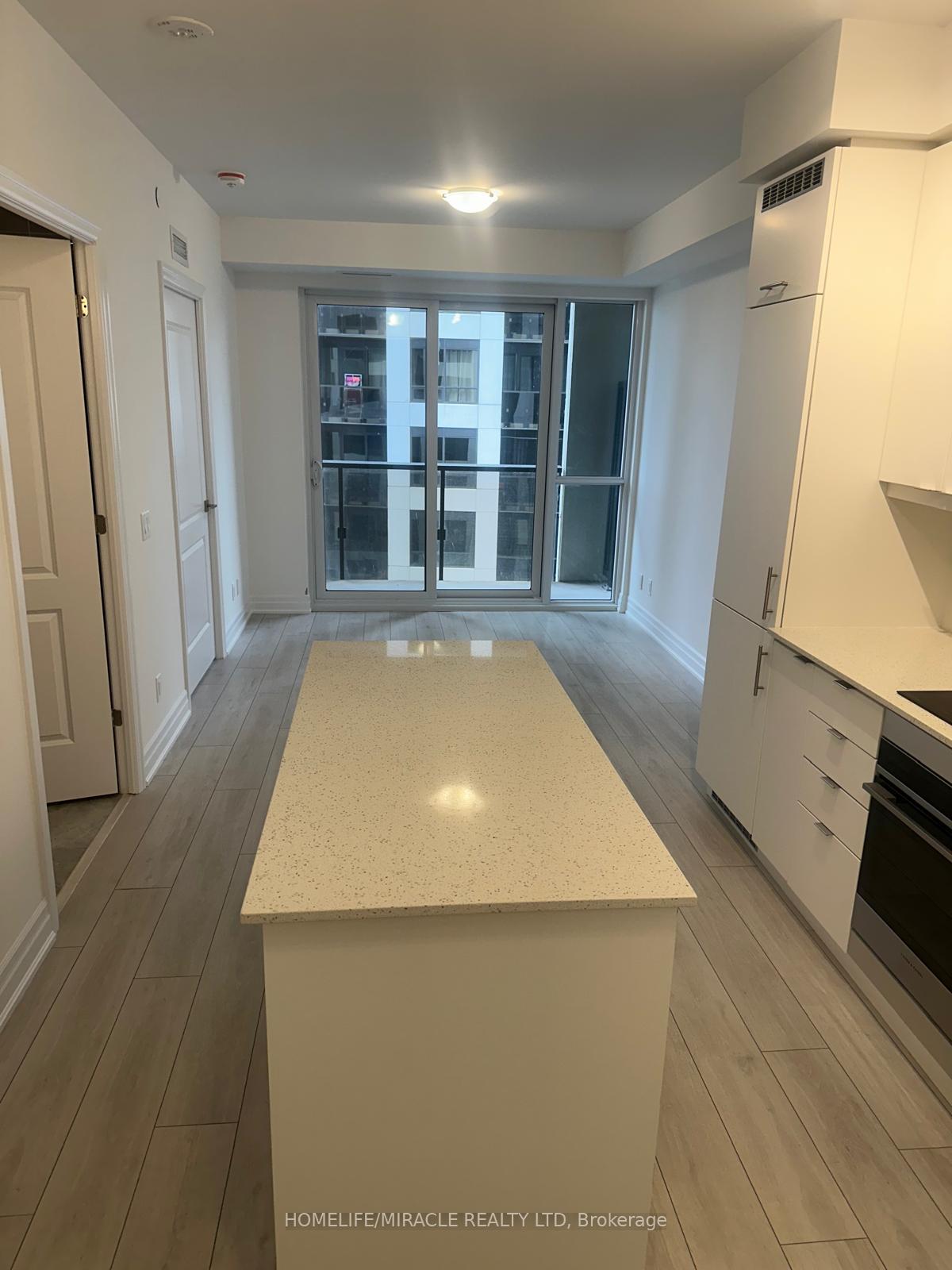 30-elm-drive-w-w-mississauga-ontario-w12307312