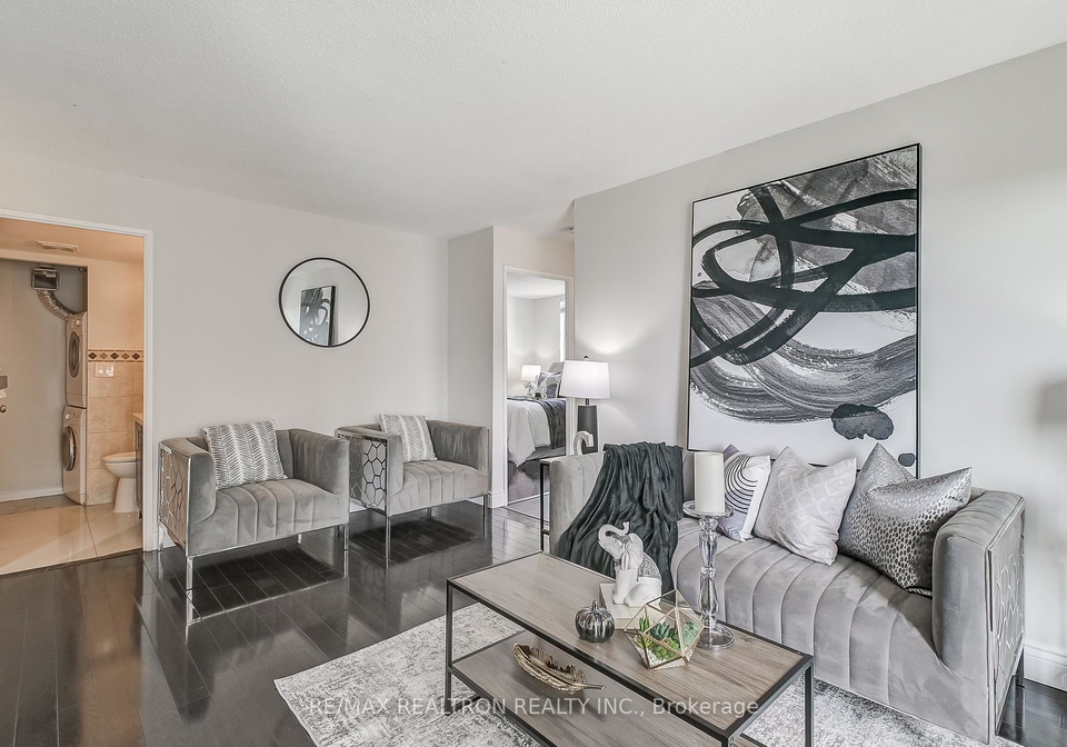 145-hillcrest-avenue-mississauga-ontario-w12307679