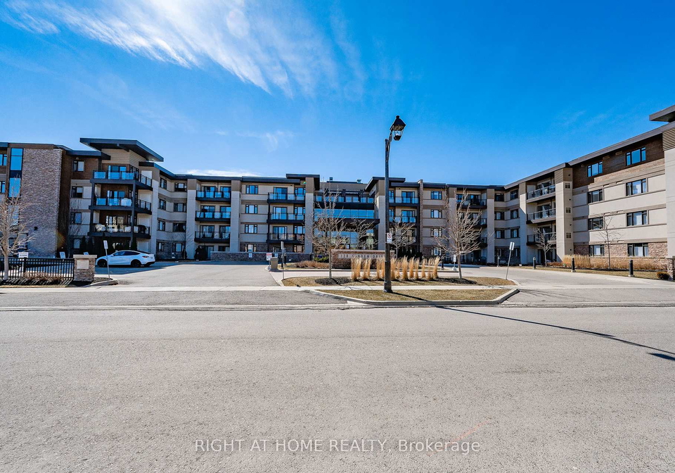 128-garden-drive-oakville-ontario-w12307826
