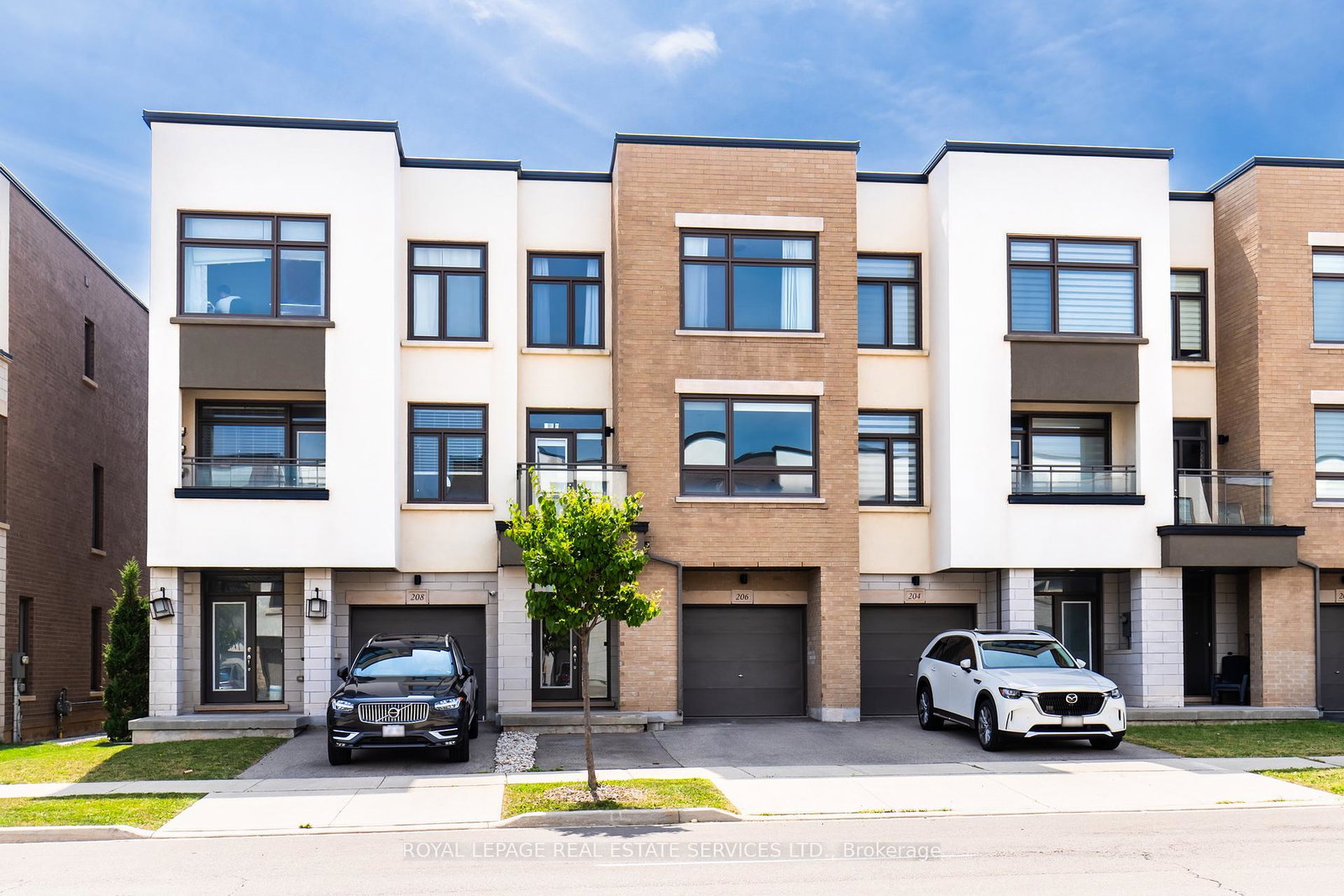 206-wheat-boom-drive-oakville-ontario-w12307827