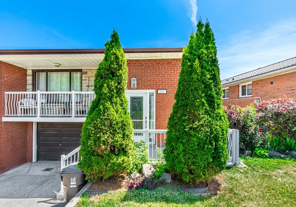 233-hullmar-drive-york-ontario-w12308122