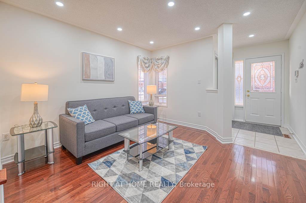 7-gabrielle-drive-brampton-ontario-w12308251