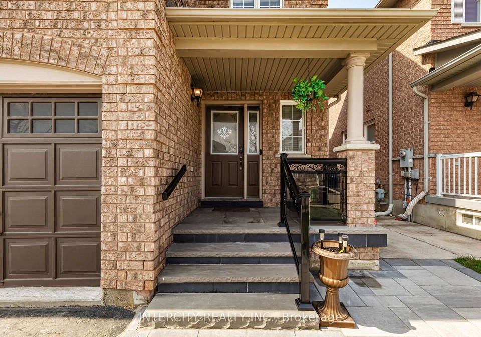 54-amethyst-circle-brampton-ontario-w12308312