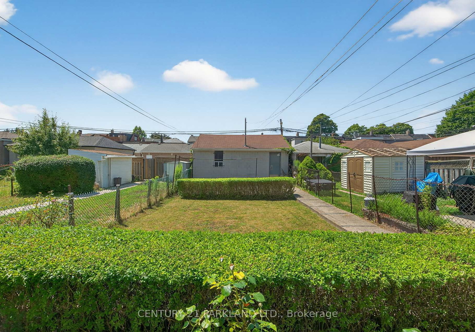 122-greenlaw-avenue-toronto-ontario-w12308369