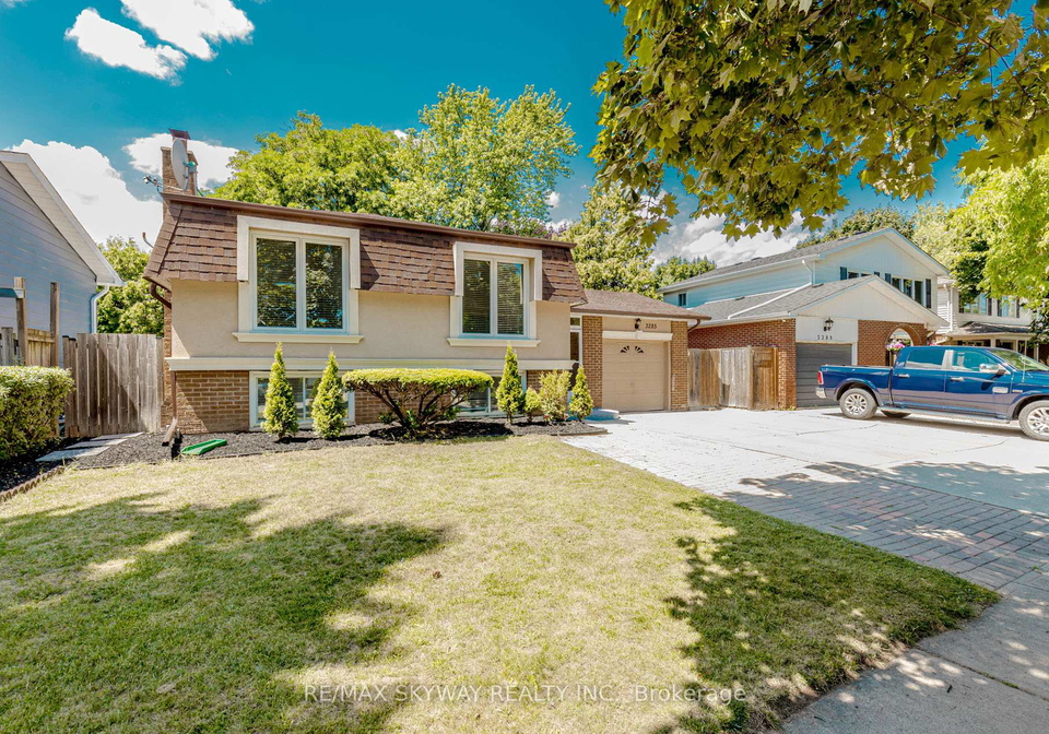 3285-lansdown-drive-burlington-ontario-w12308584