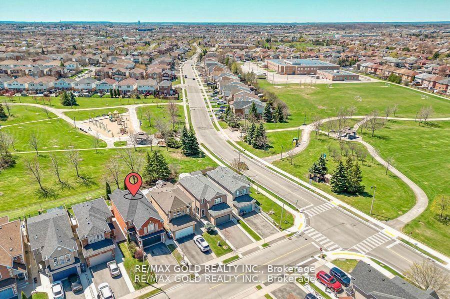 8-willow-park-drive-brampton-ontario-w12308600