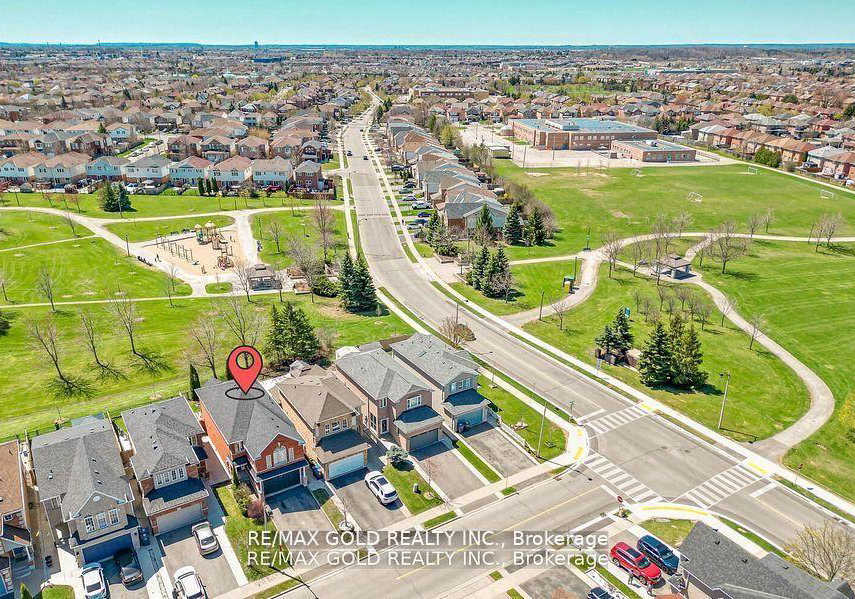 8-willow-park-drive-brampton-ontario-w12308600