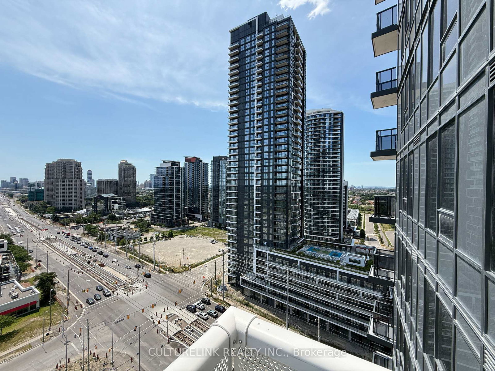 5105-hurontario-street-mississauga-ontario-w12308815