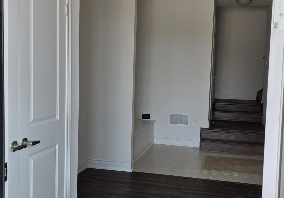 1423-courtleigh-trail-oakville-ontario-w12308835