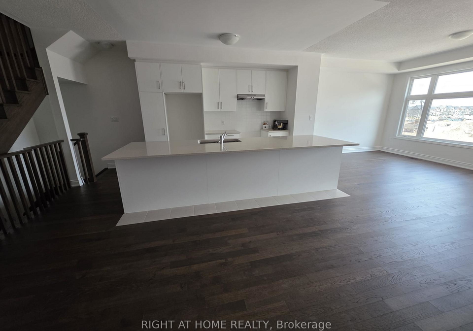 1423-courtleigh-trail-oakville-ontario-w12308835
