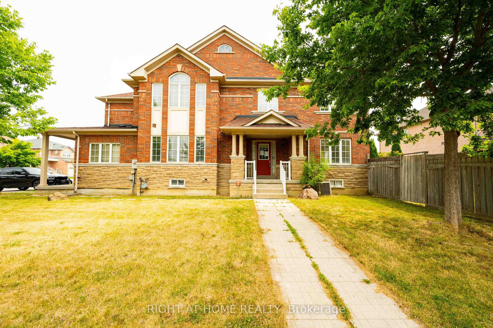 138-zia-dodda-crescent-brampton-ontario-w12309031