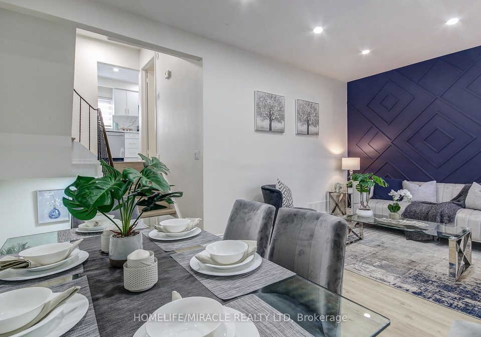 43-lexington-avenue-etobicoke-ontario-w12309045