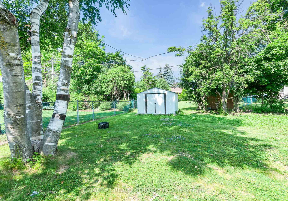 9-dowling-crescent-brampton-ontario-w12309076