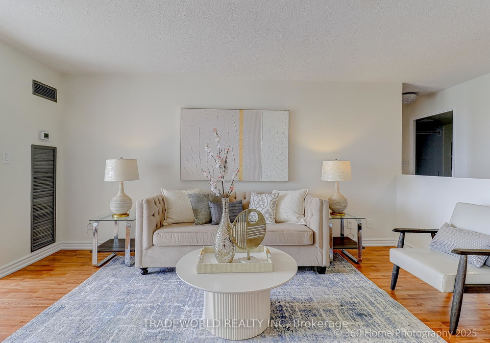 155-hillcrest-avenue-mississauga-ontario-w12309152
