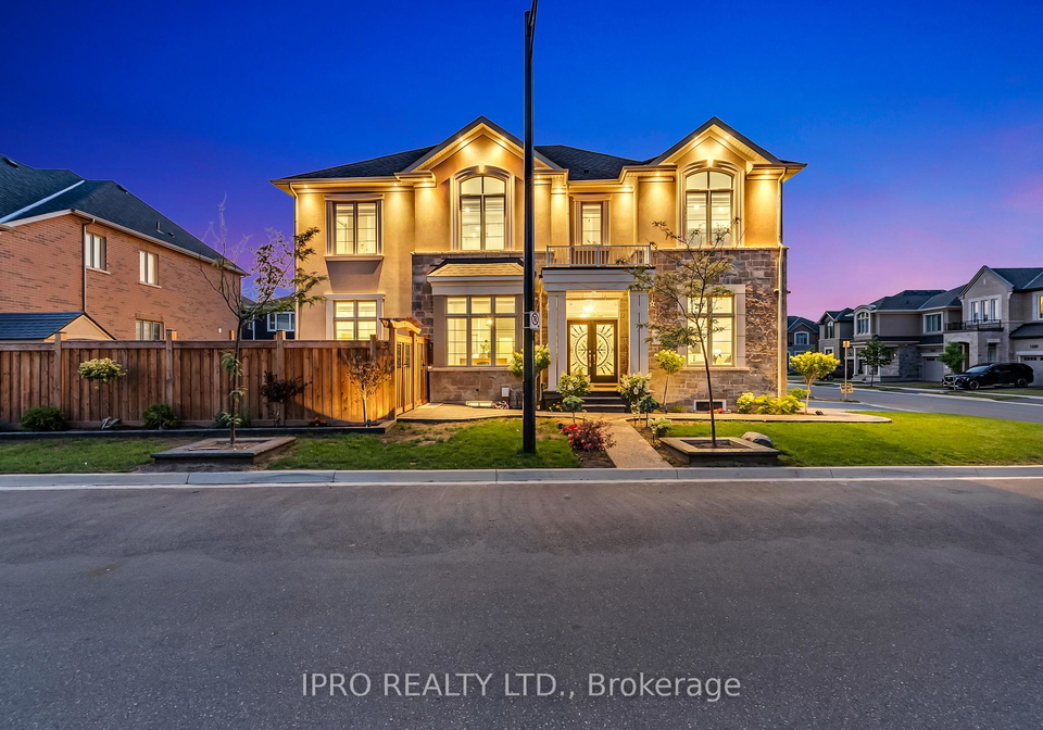 1366-lobelia-crescent-milton-ontario-w12309195