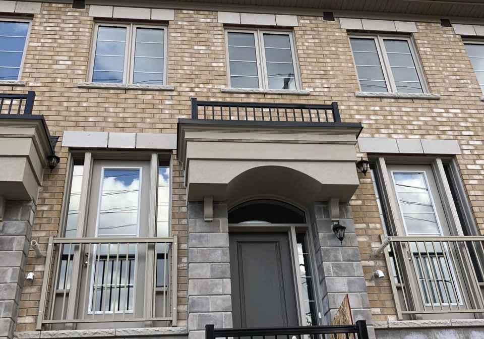 1030b-islington-avenue-etobicoke-ontario-w12309855