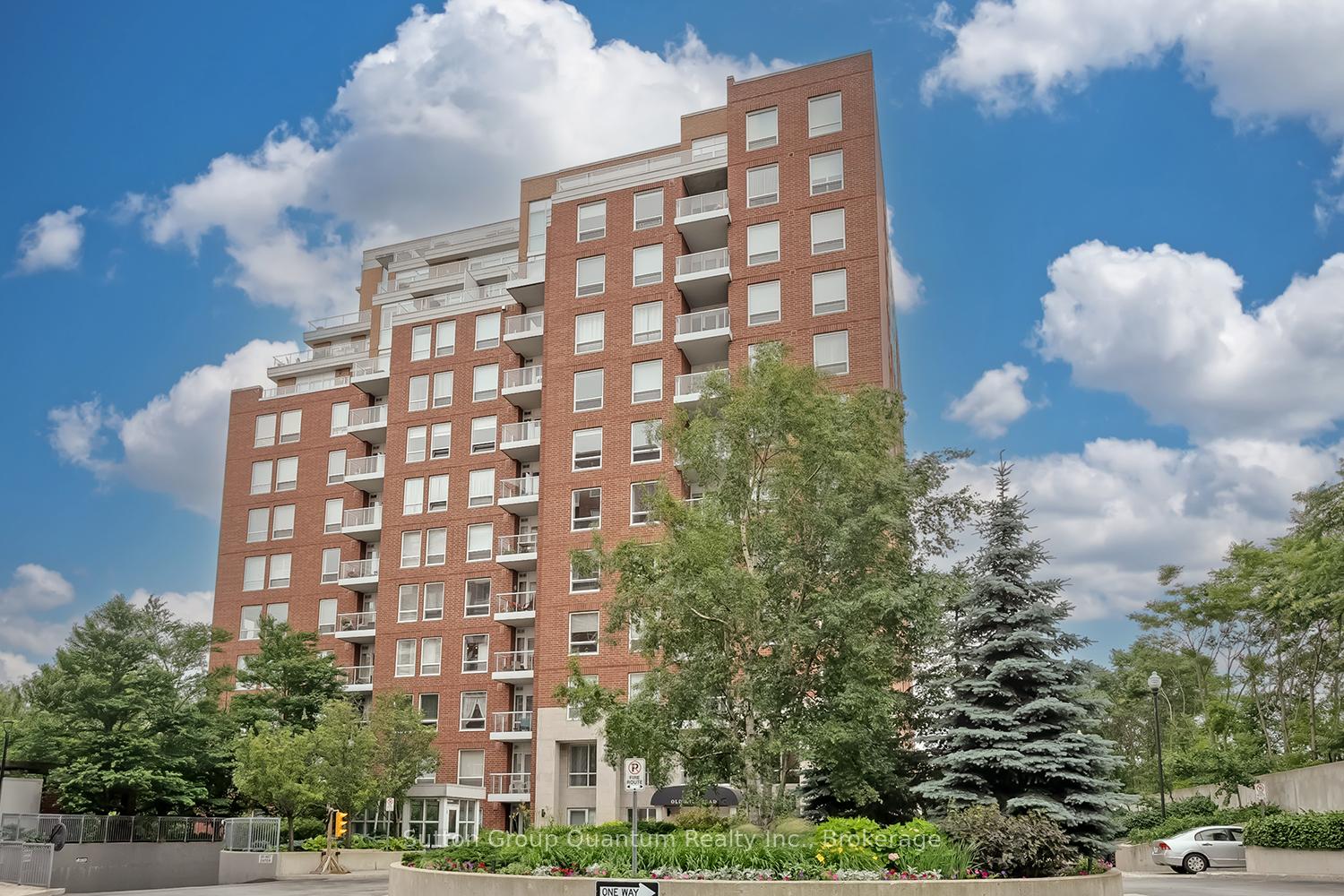 40-old-mill-road-oakville-ontario-w12309930