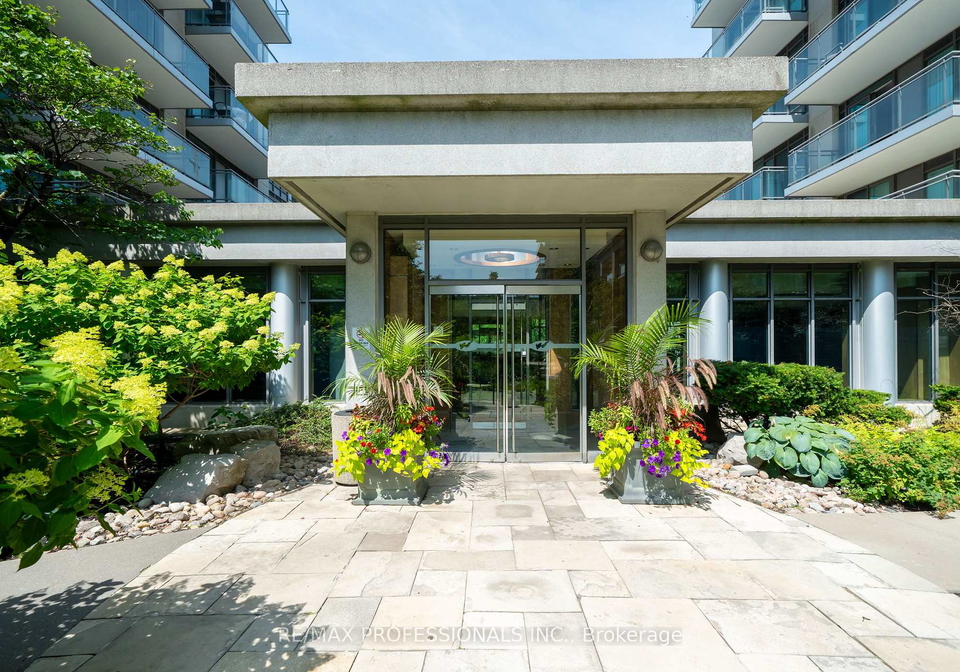 2121-w-lake-shore-boulevard-w-w-etobicoke-ontario-w12310305