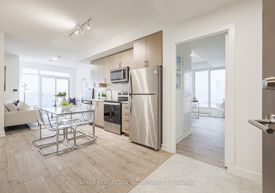 10-wilby-crescent-north-york-ontario-w12310885