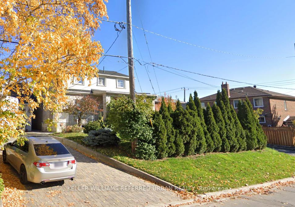 9-duval-drive-north-york-ontario-w12311000