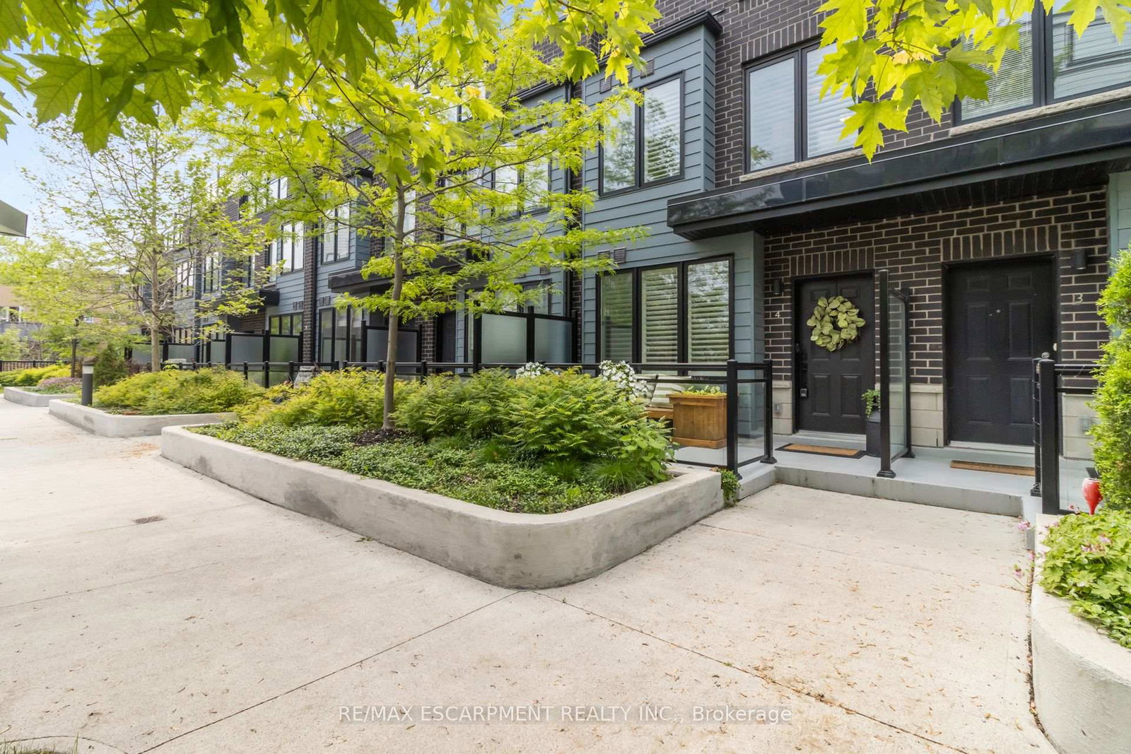 2232-bromsgrove-road-mississauga-ontario-w12311139
