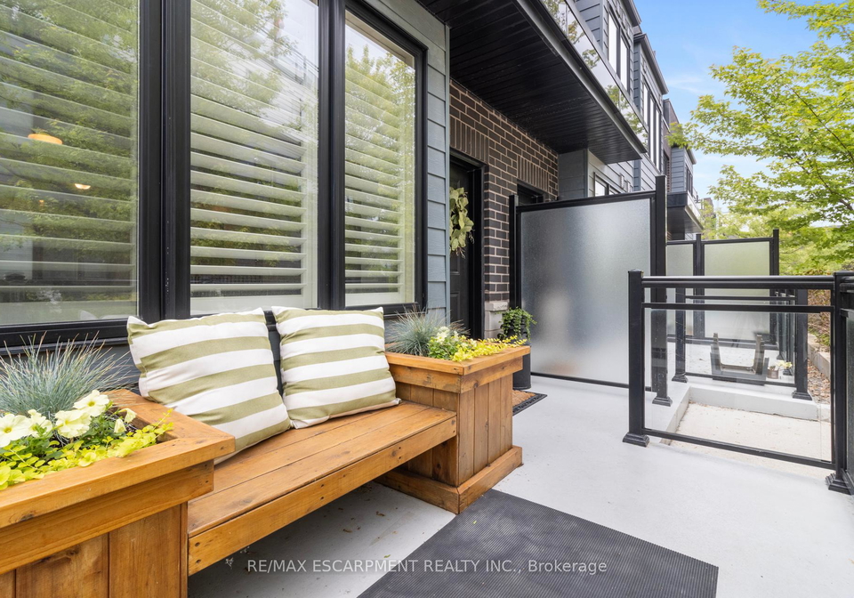 2232-bromsgrove-road-mississauga-ontario-w12311139