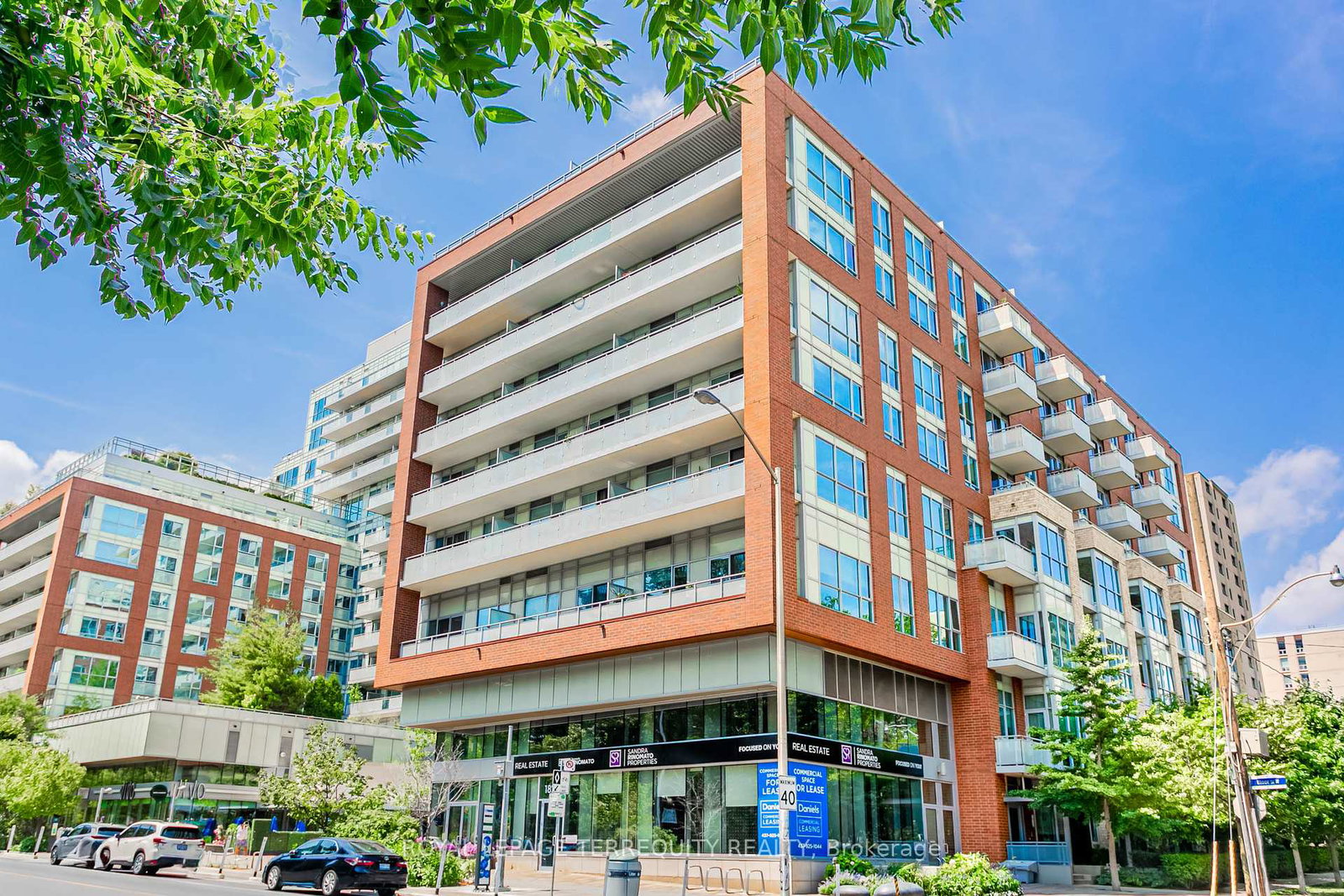 1830-bloor-street-w-w-toronto-ontario-w12311234