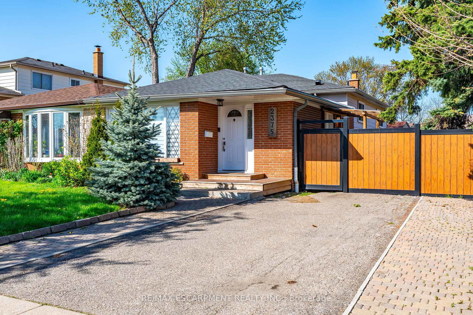 2375-gareth-road-mississauga-ontario-w12311324