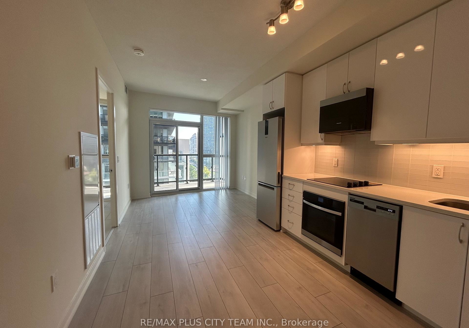 38-annie-craig-drive-etobicoke-ontario-w12311600