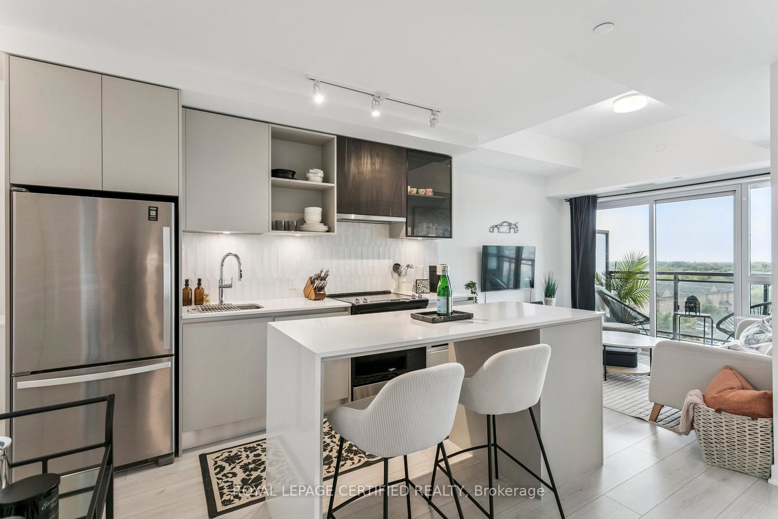 395-dundas-street-w-w-oakville-ontario-w12311919