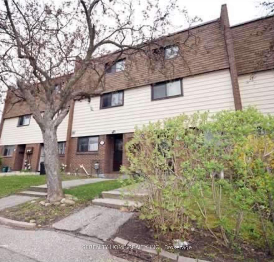 180-valley-boulevard-mississauga-ontario-w12312175