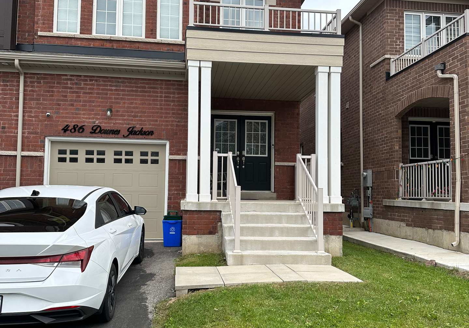 486-downes-jackson-heights-milton-ontario-w12312428