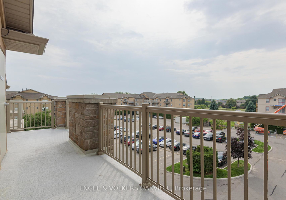 1460-bishops-gate-oakville-ontario-w12312634