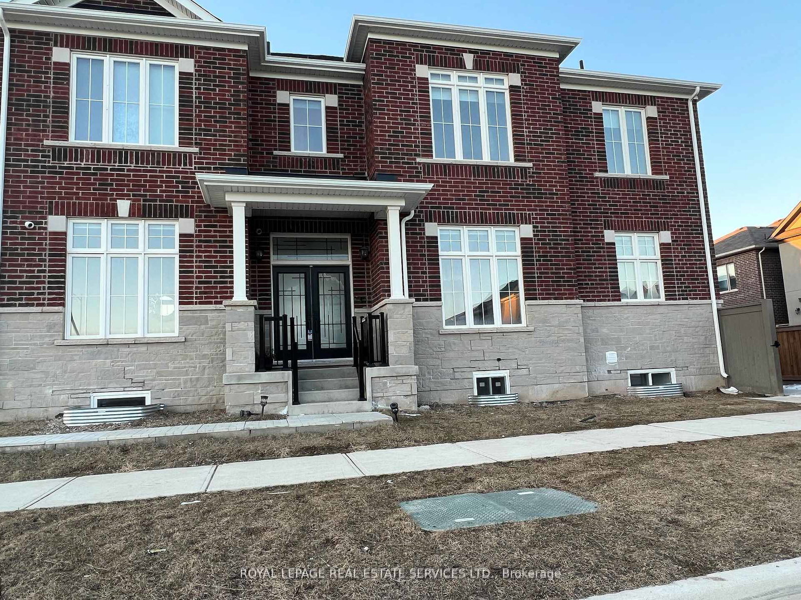 506-kennedy-circle-w-w-milton-ontario-w12312715