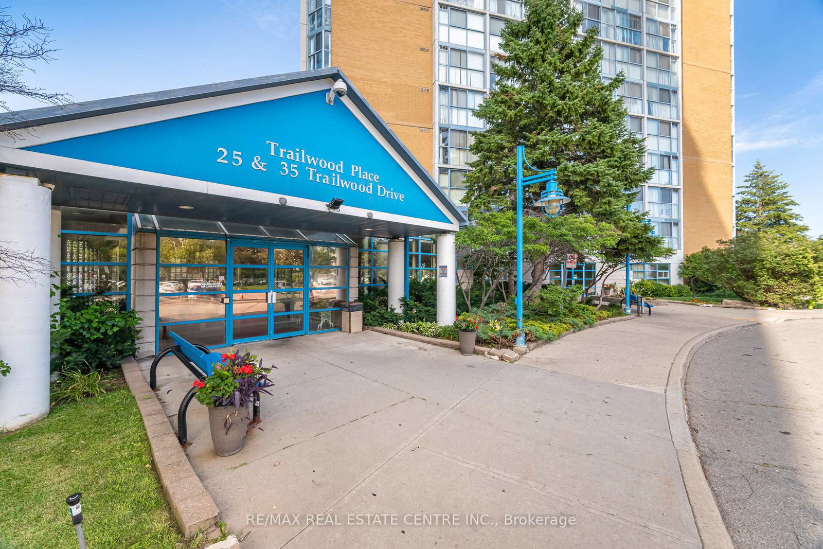 25-trailwood-drive-mississauga-ontario-w12312726