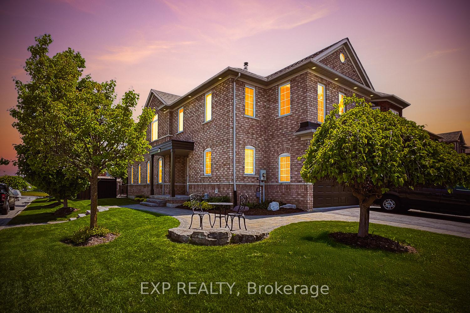 46-emily-carr-crescent-caledon-ontario-w12312933