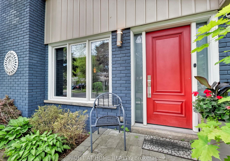 1816-pattinson-crescent-mississauga-ontario-w12313136