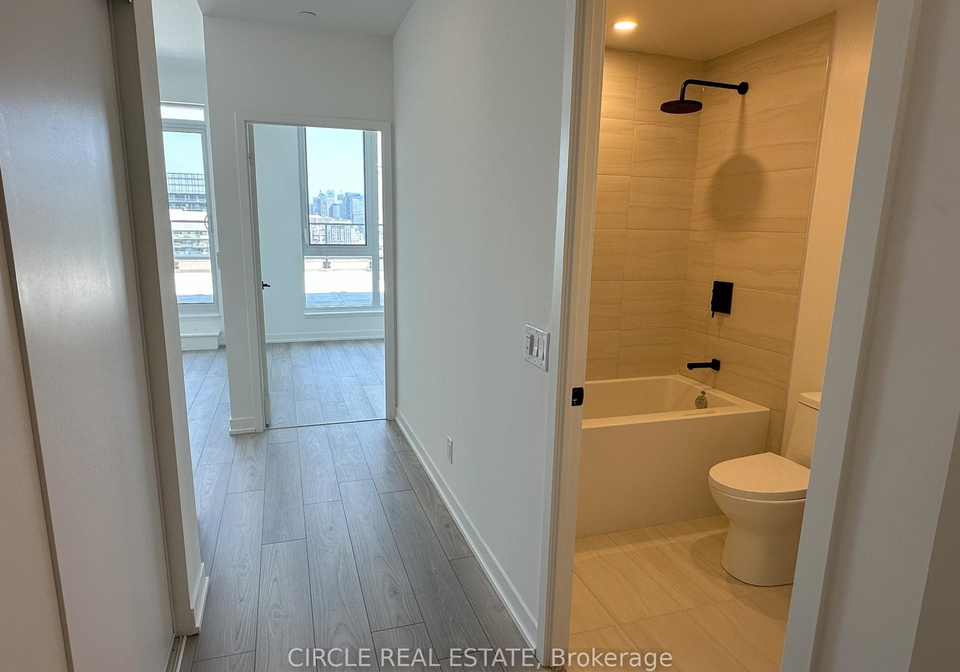 1182-king-street-w-w-toronto-ontario-w12313430