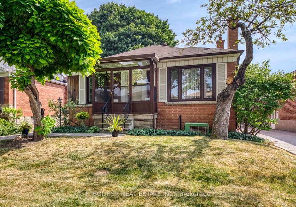 150-silverhill-drive-etobicoke-ontario-w12313445