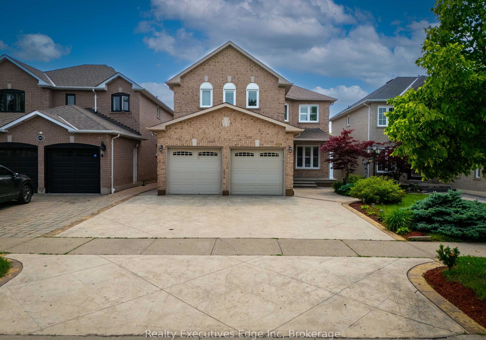 6356-newcombe-drive-mississauga-ontario-w12313594