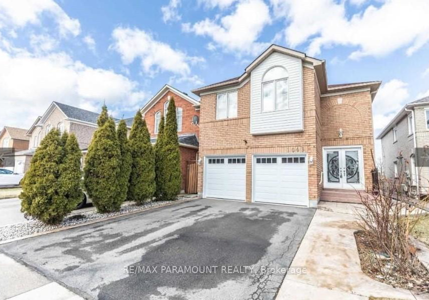 1043-blueheron-boulevard-mississauga-ontario-w12313610