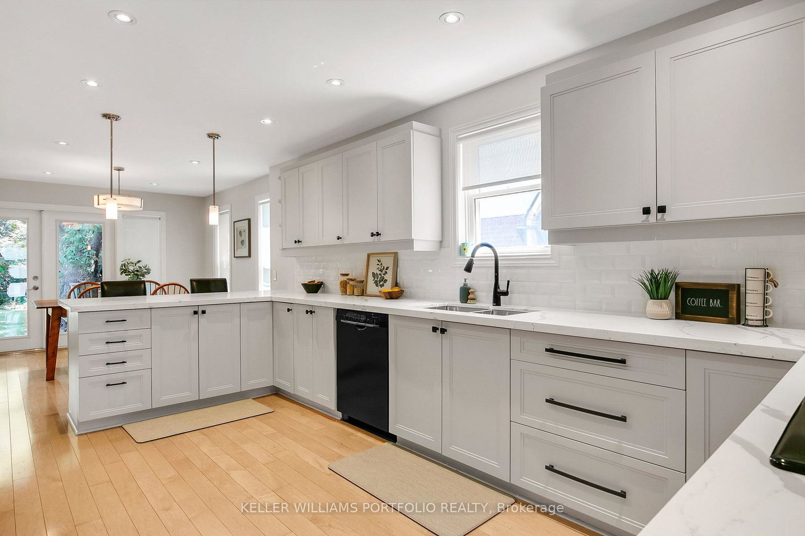 85-ashbourne-drive-etobicoke-ontario-w12313807